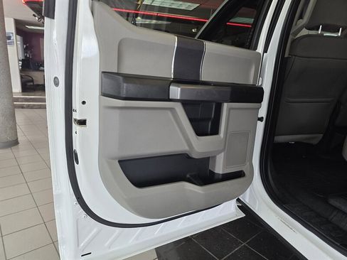 Used 2019 Ford F350 XLT w/ XLT Value Package image 9