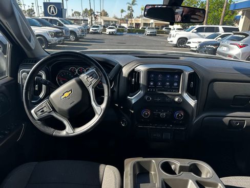 Used 2021 Chevrolet Silverado 1500 LT image 18