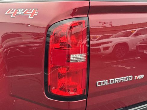 Used 2020 Chevrolet Colorado LT w/ LT Convenience Package image 29