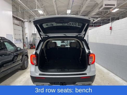 Used 2020 Ford Explorer XLT w/ Equipment Group 202A image 35