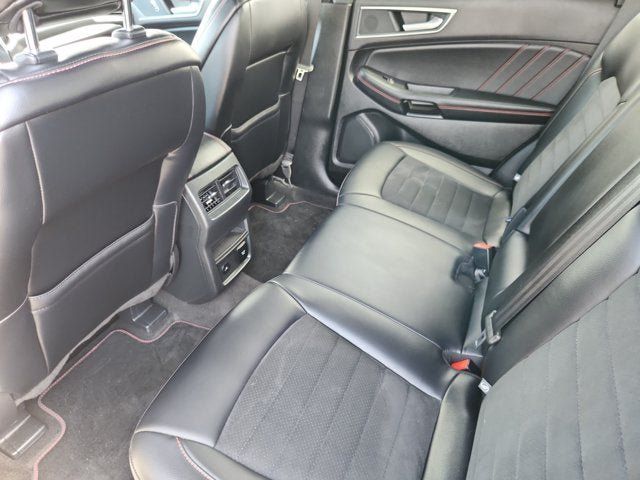 Used 2024 Ford Edge ST-Line AWD/4WD image 13