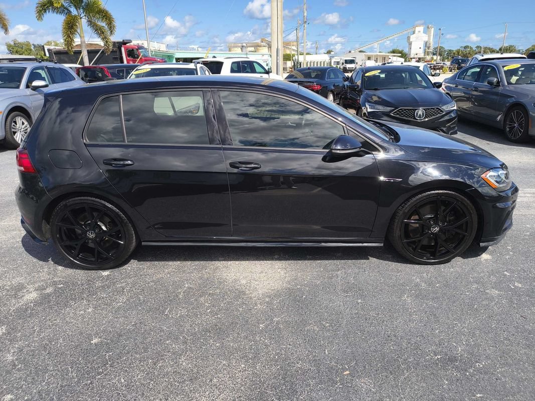 Used 2019 Volkswagen Golf R 4-Door AWD/4WD image 3