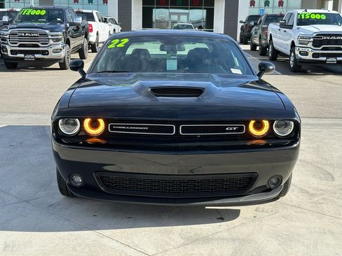 Certified 2022 Dodge Challenger GT image 9