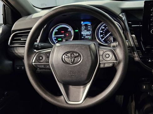 Used 2021 Toyota Camry LE image 26