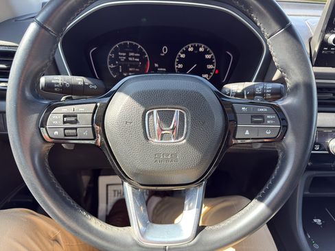 Used 2024 Honda Pilot Touring image 25