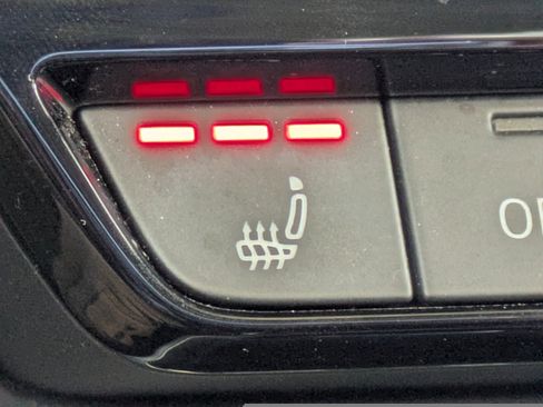 Used 2024 Audi A3 2.0T Premium image 23