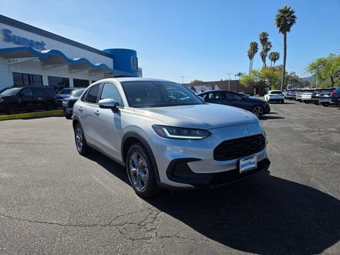 New 2027 Honda HR-V LX image 4