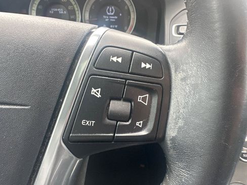 Used 2013 Volvo XC60 T6 AWD/4WD image 17