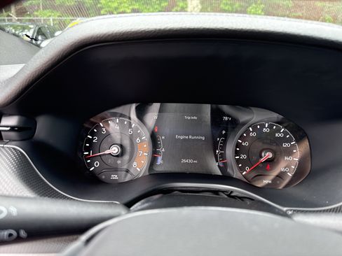 Used 2025 Jeep Compass Trailhawk AWD/4WD image 27