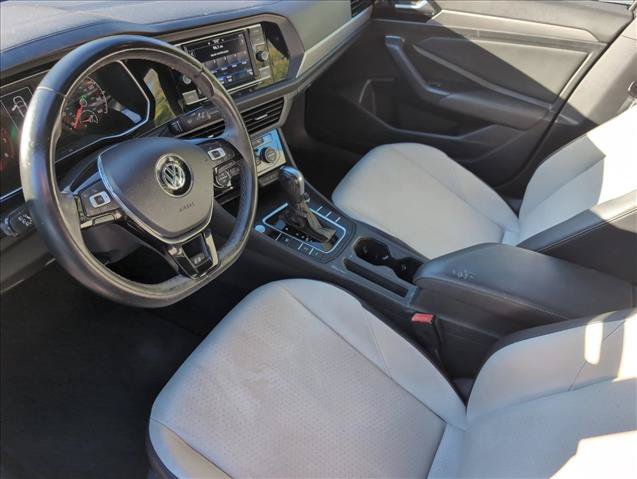 Used 2020 Volkswagen Jetta R-Line w/ R-Line Cold Weather Package FWD image 10