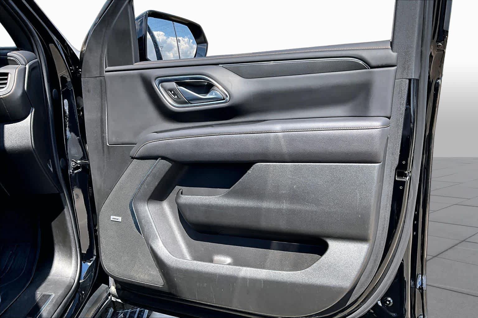 Used 2021 GMC Yukon AT4 w/ AT4 Premium Package AWD/4WD image 23