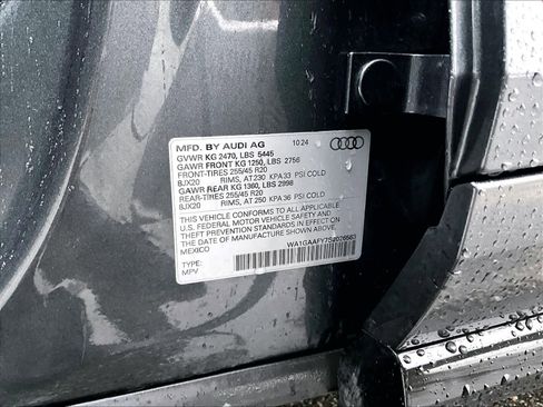 Used 2025 Audi Q5 2.0T Premium image 36