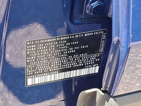 Certified 2024 Volkswagen Taos SE image 27