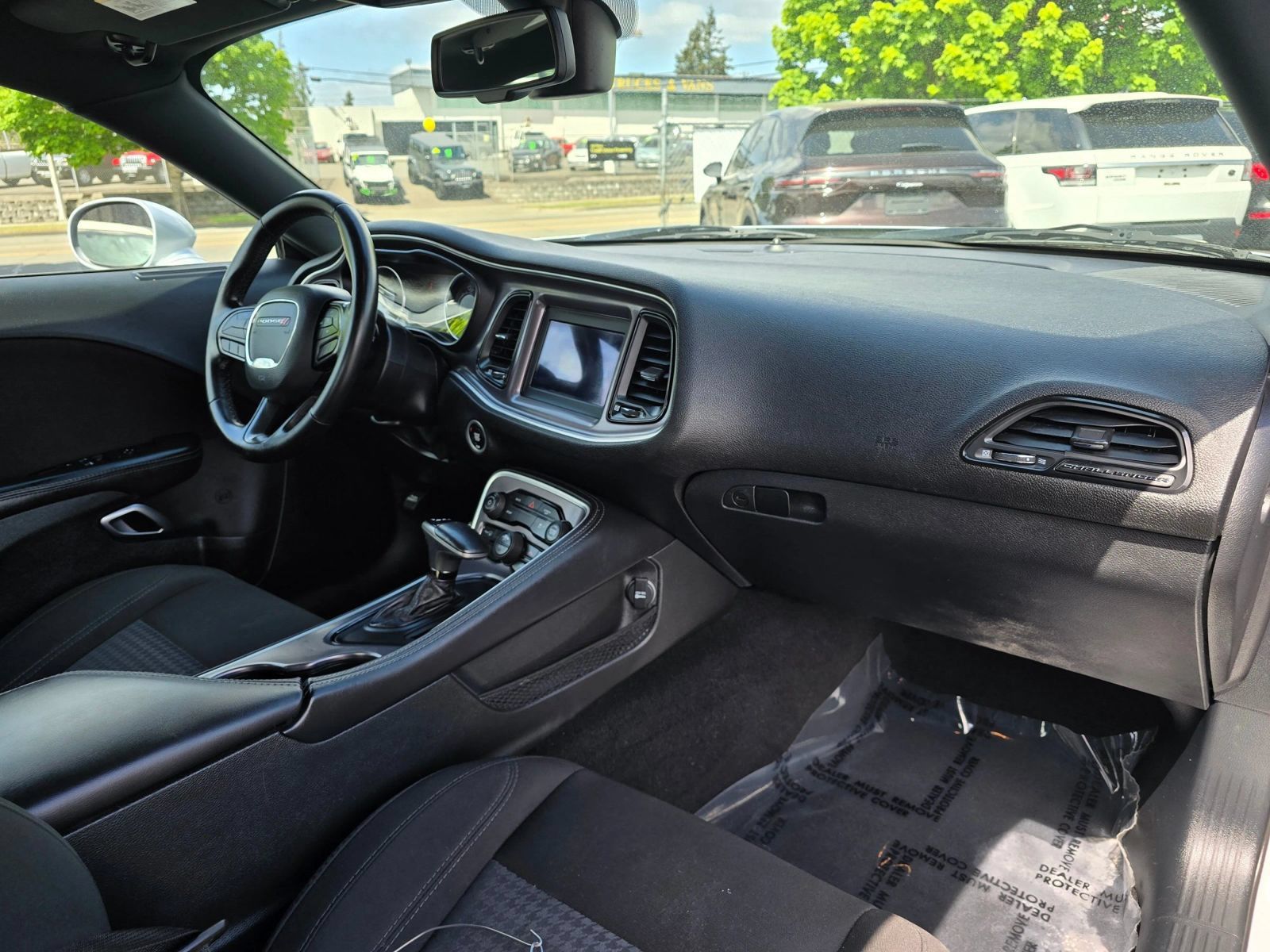 Used 2020 Dodge Challenger SXT RWD image 10