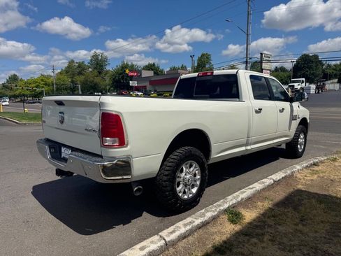 Used 2018 RAM 3500 Laramie w/ Cold Weather Group AWD/4WD image 3