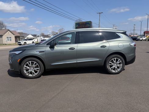Used 2023 Buick Enclave Essence w/ Experience Buick Package image 2
