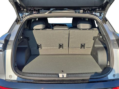 New 2025 Chevrolet Blazer EV RS image 13