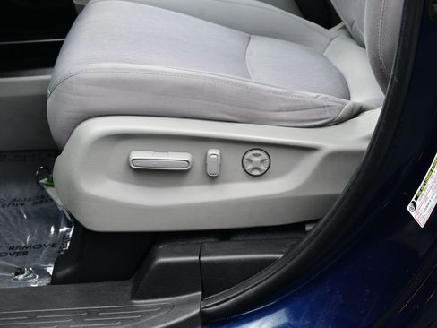 Used 2019 Honda Odyssey EX image 11