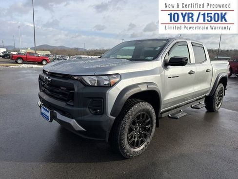 Used 2024 Chevrolet Colorado Trail Boss w/ Technology Package image 1