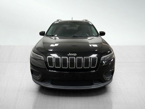 Used 2020 Jeep Cherokee Latitude w/ Cold Weather Group image 5