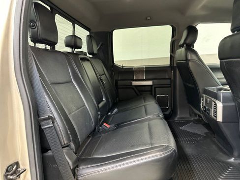 Used 2017 Ford F250 Lariat w/ Chrome Package image 59