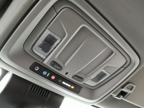 Used 2023 GMC Sierra 1500 Elevation image 30