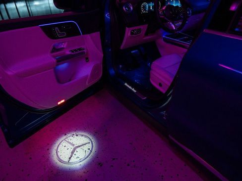 New 2025 Mercedes-Benz GLA 250 image 11