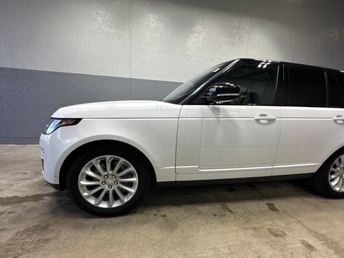 Used 2020 Land Rover Range Rover HSE AWD/4WD image 9