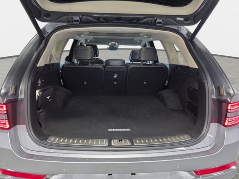 Used 2024 Genesis GV80 2.5T w/ Prestige Package image 12