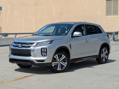 Used 2025 Mitsubishi Outlander Sport SE