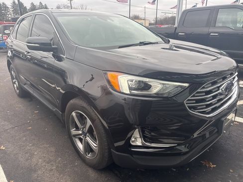Used 2019 Ford Edge SEL w/ Equipment Group 201A image 3