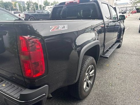 Used 2017 Chevrolet Colorado Z71 AWD/4WD image 12