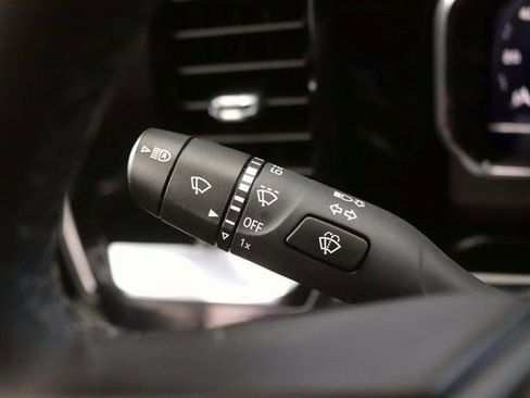 Used 2024 Chevrolet Silverado 1500 LT image 23