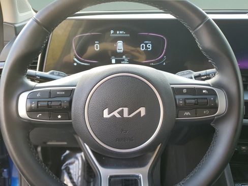 Certified 2023 Kia Sportage EX image 21