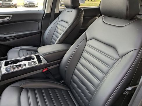 Used 2024 Ford Edge SEL w/ Convenience Package image 28