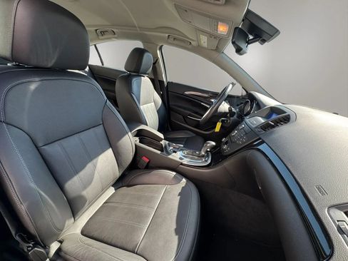Used 2011 Buick Regal CXL w/ RL3 Preferred Equipment Group FWD image 15