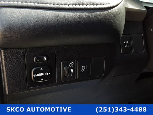 Used 2018 Toyota RAV4 Adventure image 15