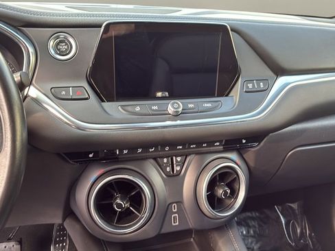 Used 2020 Chevrolet Blazer LT w/ Sound & Technology Package image 9
