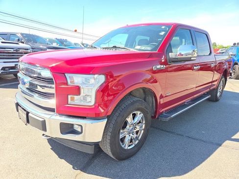 Used 2017 Ford F150 Lariat w/ Equipment Group 502A Luxury AWD/4WD image 2