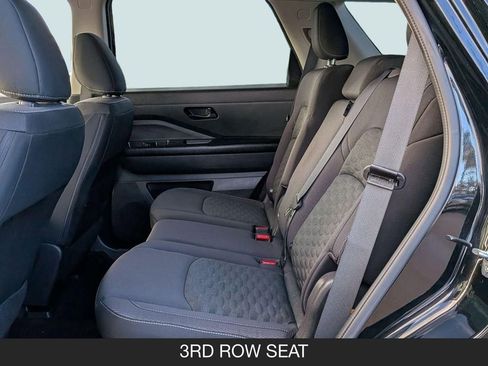 Certified 2024 Nissan Pathfinder S FWD image 17