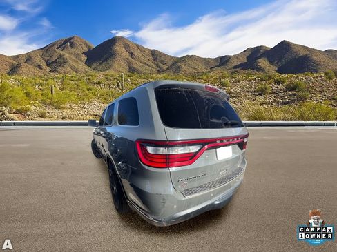 Used 2020 Dodge Durango SXT AWD/4WD image 3