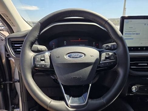 Used 2024 Ford Escape SE FWD image 19