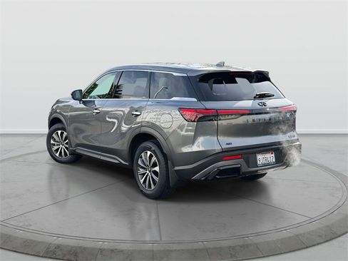 Certified 2023 INFINITI QX60 Pure image 5