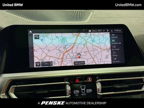 Used 2019 BMW 330i Sedan w/ M Sport Package image 10