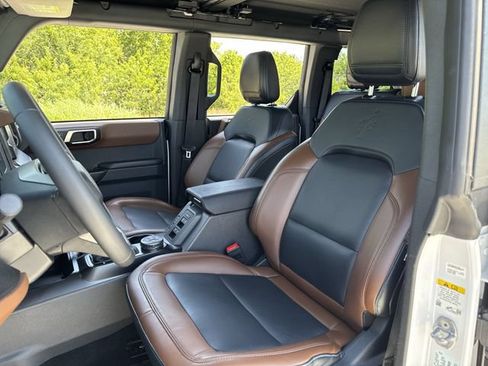 Used 2024 Ford Bronco Outer Banks AWD/4WD image 11