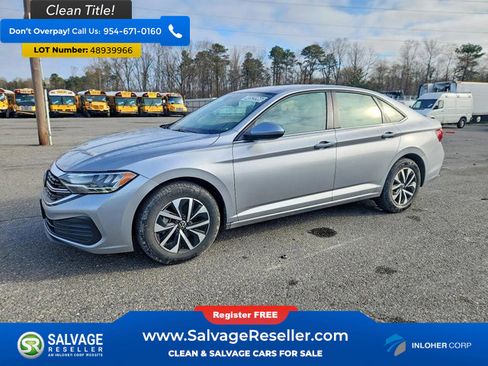 Used 2024 Volkswagen Jetta S image 1