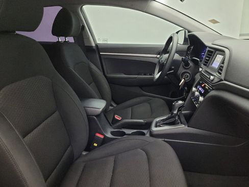 Used 2020 Hyundai Elantra SE w/ Cargo Package (C1) image 21