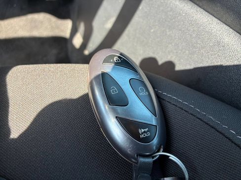 Used 2026 Hyundai Elantra Sport FWD image 23