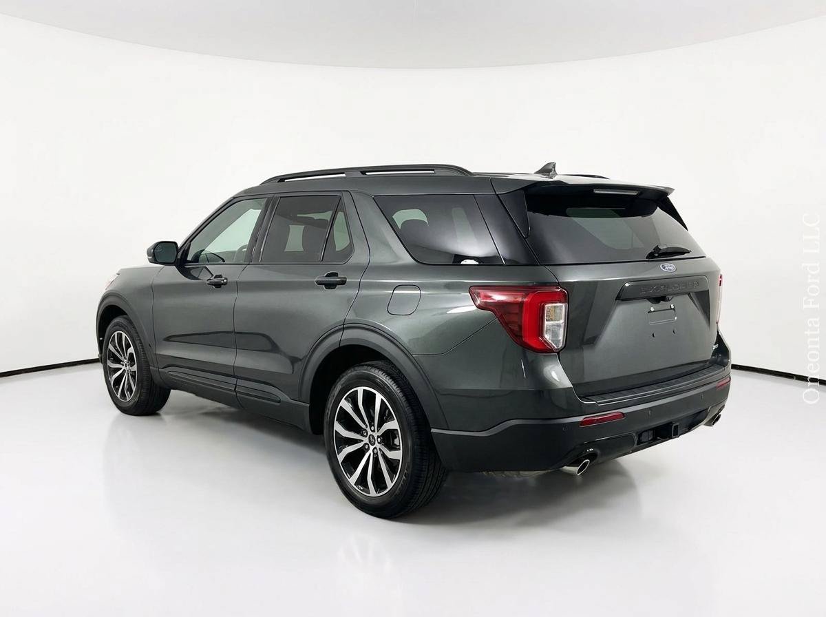 Used 2022 Ford Explorer ST-Line w/ Class IV Trailer Tow Package AWD/4WD image 5