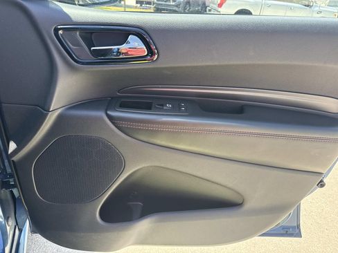 Used 2025 Dodge Durango GT RWD image 14